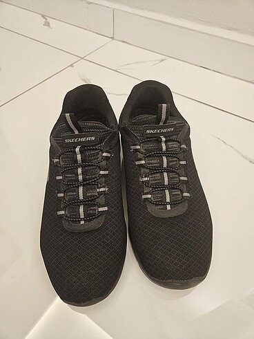 Skechers yürüyüş ayakkabısı