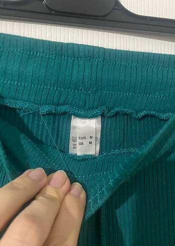 m Beden Bağcıklı Dar Kesim Kadın Pantolon