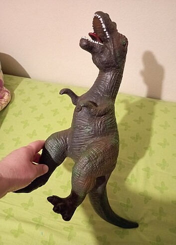  Dinozor maketi