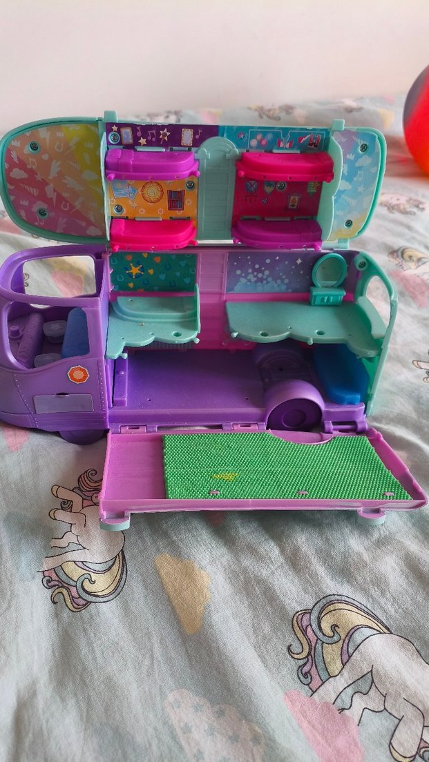 My Little Pony Mini Dünya Sihri Mor Karavan - Görsel 3