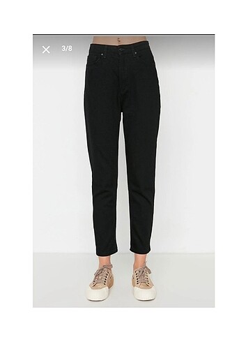 TRENDYOLMILLA SİYAH MOM JEANS - Görsel 2