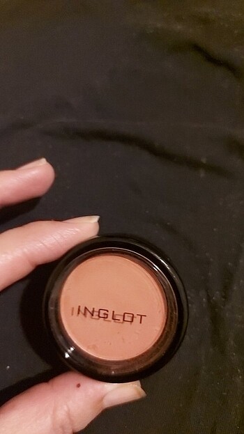  Beden Renk Inglot allık 