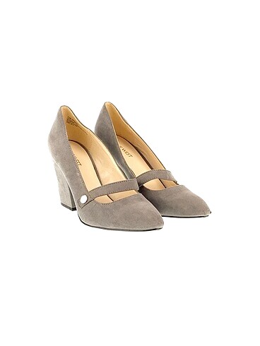 Nine West Nine West Dolgu Topuk %70 İndirimli.