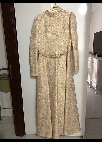M/L Jakarlı Nisan elbisesi