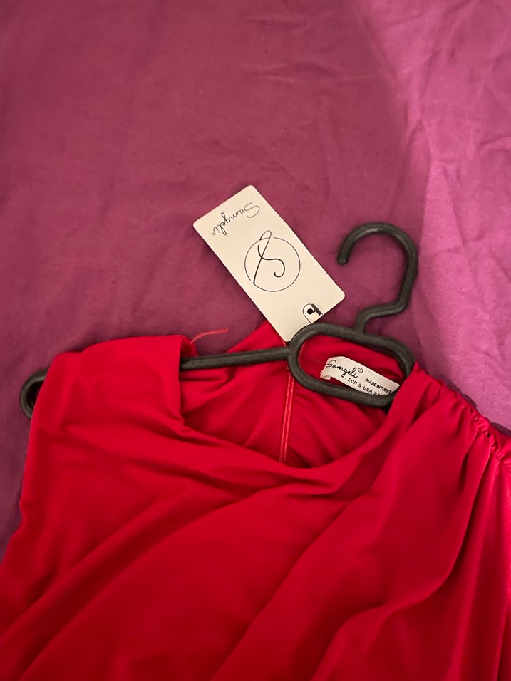 Kırmızı Drapeli Uzun Abiye Elbise - Görsel 3