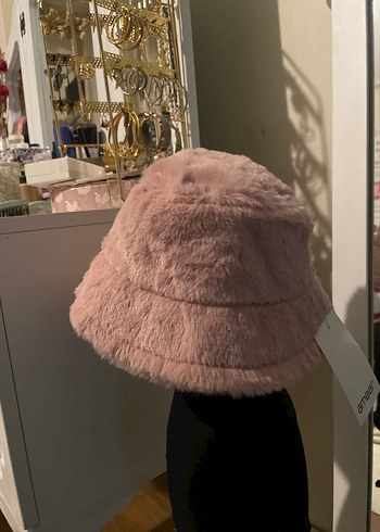 Pembe Peluş Detaylı Kadın Şapka - Görsel 2