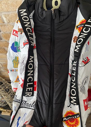 Moncler Erkek Çocuk Mont - Görsel 4