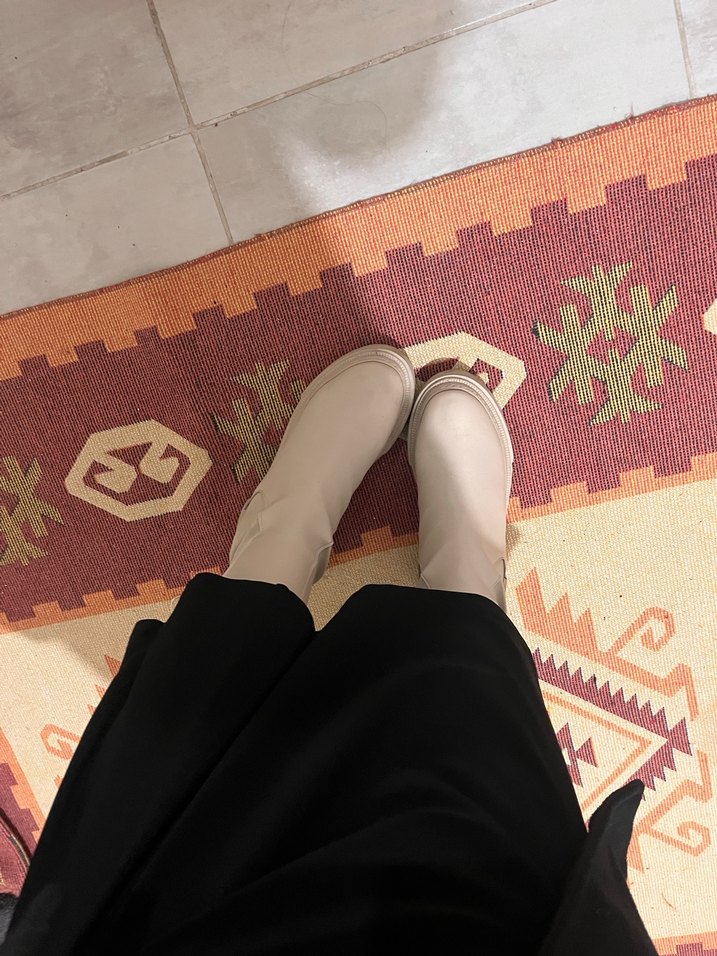 Kaban ve bot olarak satıyorum - Görsel 3