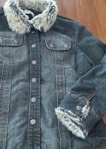 Bershka Kadın Gri Tüylü Denim Ceket
