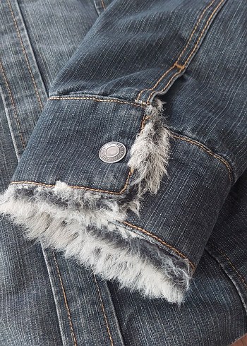 40 Beden Kadın Gri Tüylü Denim Ceket