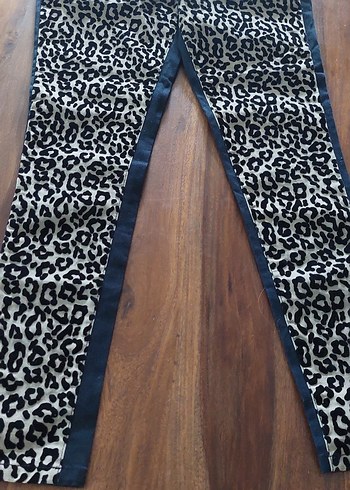 Kahverengi Leopar Desenli Kadın Kumaş Pantolon