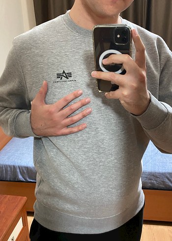 Alpha Industries Gri Sweatshirt - Görsel 2