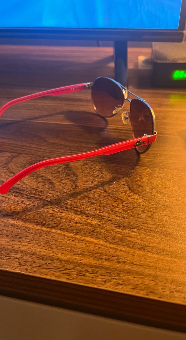 Lacoste çocuk güneş gözlüğü - Görsel 2