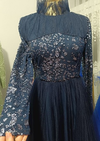 Lacivert İşlemeli Uzun Kollu Abiye Elbise Satılık - Görsel 3