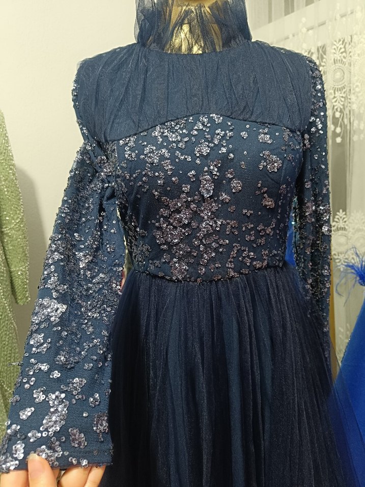 Lacivert İşlemeli Uzun Kollu Abiye Elbise Satılık - Görsel 3