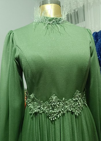 Yeşil Uzun Kollu İşlemeli Abiye Elbise Satılık - Görsel 3