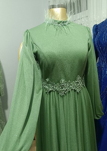 Yeşil Uzun Kollu İşlemeli Abiye Elbise Satılık - Görsel 2