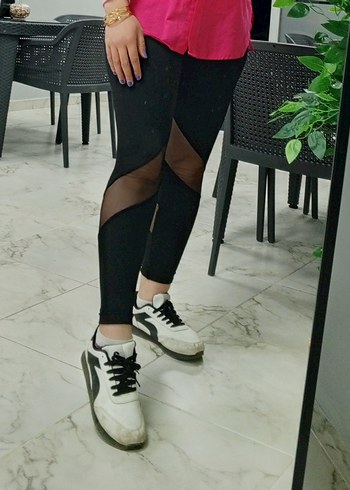 Siyah Dantelli Midi Kadın Tayt