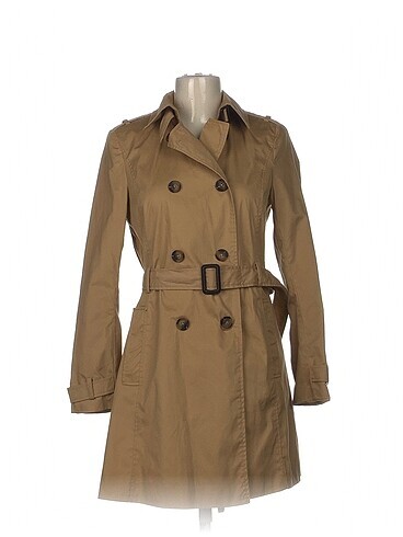 Stradivarius Trenchcoat %70 İndirimli.