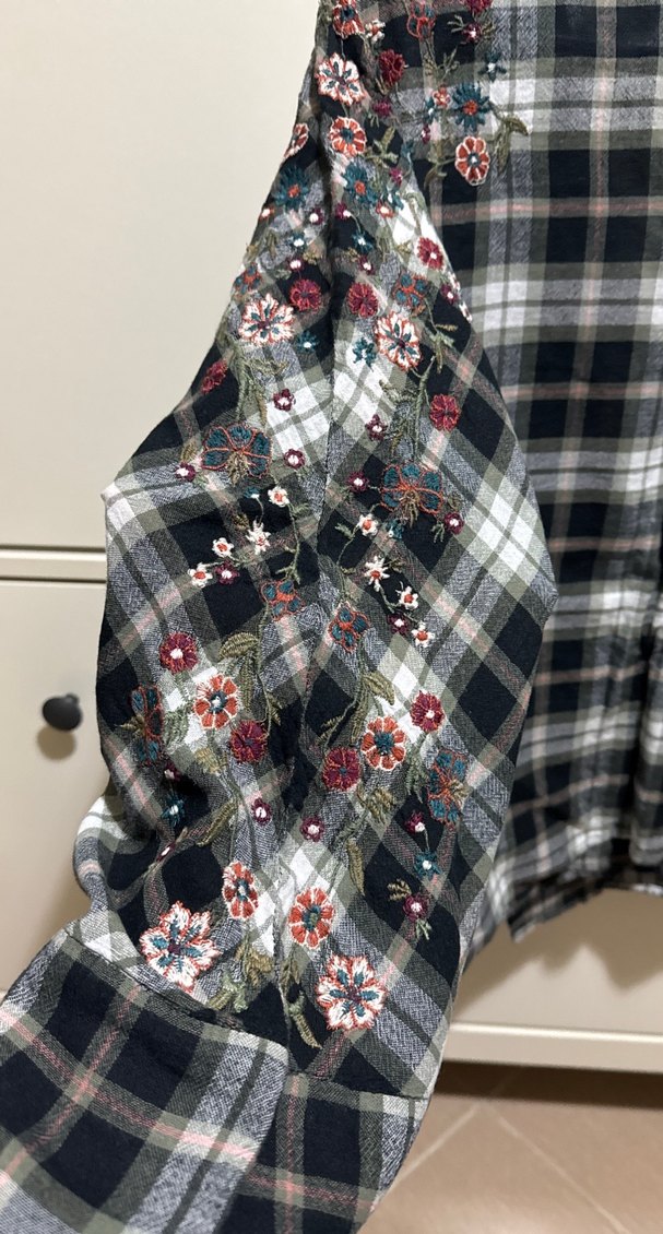 Kadın Gri Nakışlı Bohem Gömlek - Görsel 3