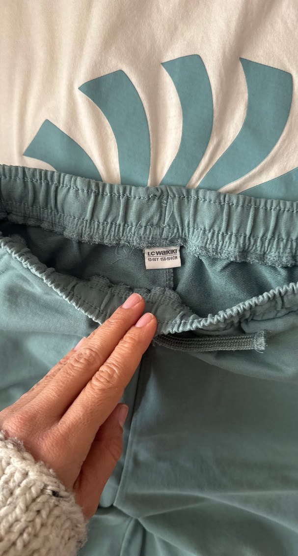 Erkek çocuk Pastel Renkli Rahat şort takımı - Görsel 2