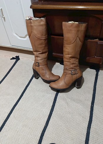 Kadın Kahverengi Deri Dolgu Topuklu Çizme - Görsel 2