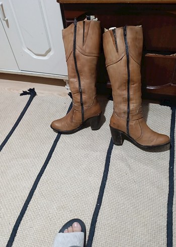 Kadın Kahverengi Deri Dolgu Topuklu Çizme - Görsel 3