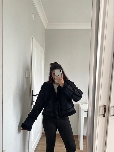 Biker kürklü siyah ceket