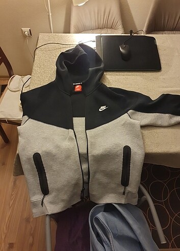 NIKE TECH FLEECE ÜST