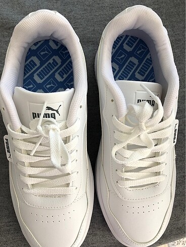 39 Beden beyaz Renk Sıfır Etiketli Puma Spor Ayakkabı