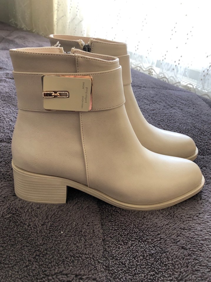 Kadın Topuklu Bot - Görsel 2