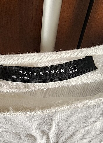 m Beden Zara Beyaz Elbise