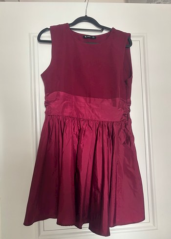 Saten Kumaşlı Bordo Midi Elbise