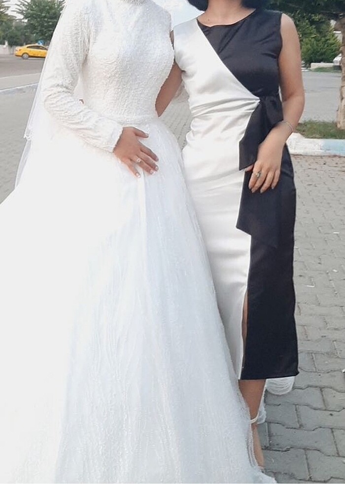 Siyah beyaz saten gece elbisesi - Görsel 2