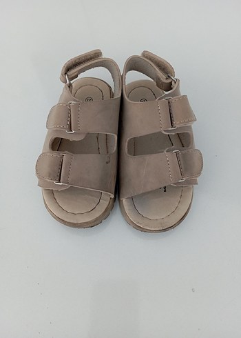 Bej Erkek Çocuk Tokalı Sandalet
