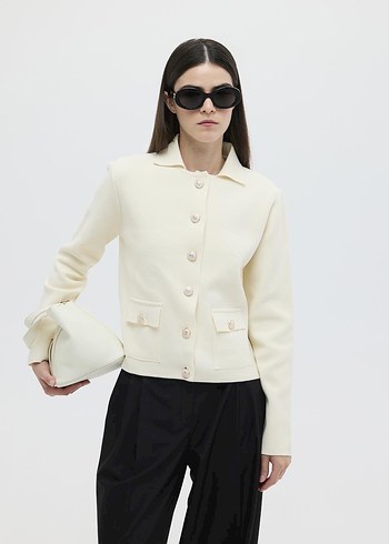 Düğmeli Beyaz Triko Mini Ofis Ceketi - Görsel 2