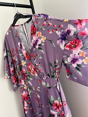 LC Waikiki Saten Tulum Kimono