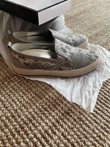 40,5 Beden Nine West Sneaker