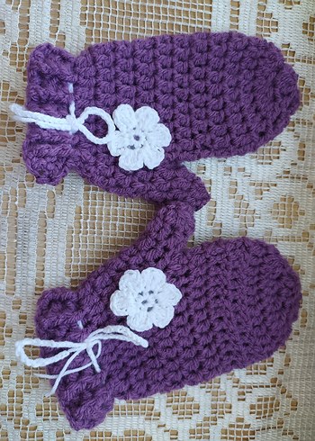 Mor Örgü Kız Çocuk Eldivenleri Çiçek Detaylı - Görsel 2