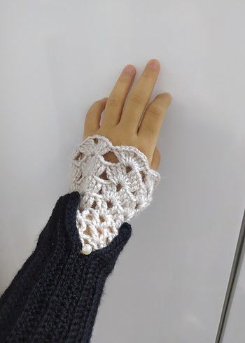 Beyaz Siyah Örgü Vintage Tarzı Kadın Eldiveni - Görsel 3