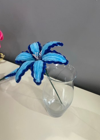 Mavi el yapımı Çiçek - Görsel 2