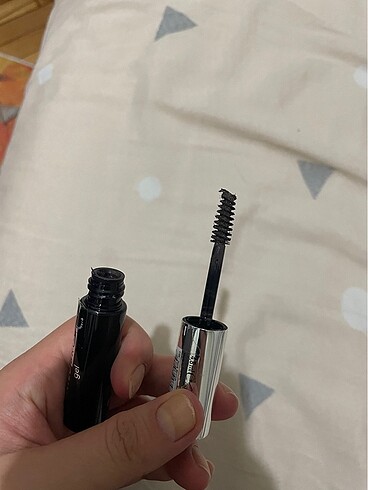 Flormar tinted brow jel