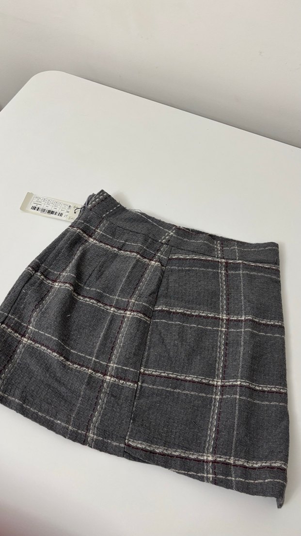 Ekose Desenli Gri Kemerli Mini Etek - Görsel 3