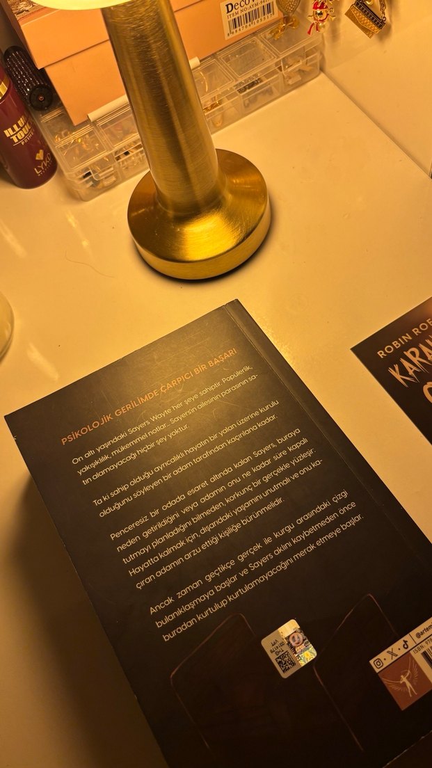 Karanlık Oda Kuralları - Robin Roe - Görsel 2