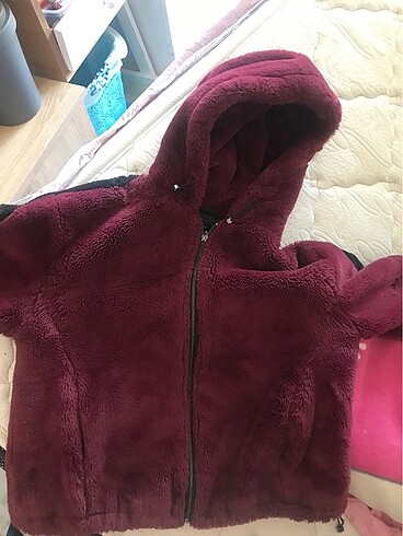 peluş mont bershka