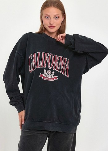 Siyah Oversize California Baskılı Sweatshirt