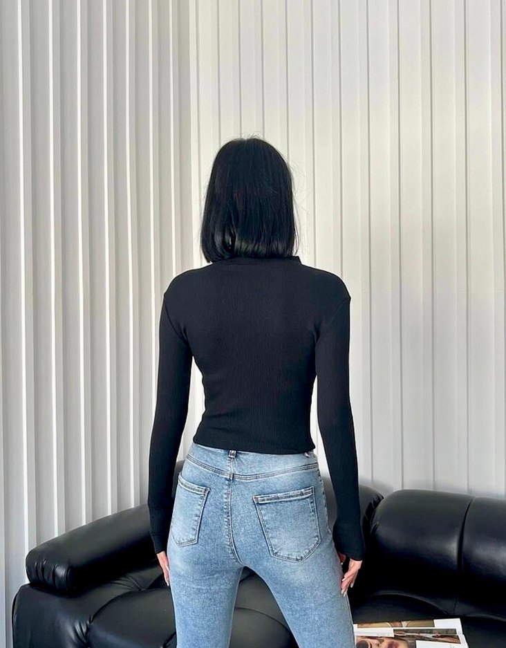 Siyah Fermuarlı Bluz - Görsel 2