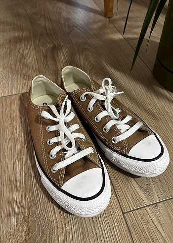 Converse 36