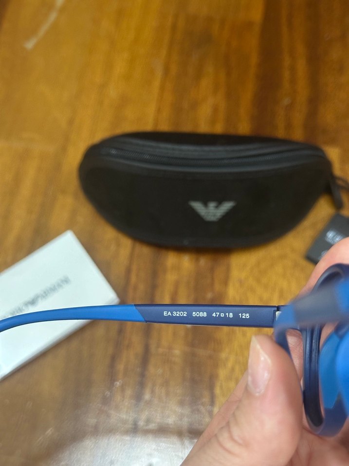 Emporio Armani Kadın Lacivert Gözlük - Görsel 5