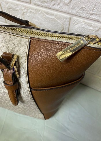 Michael Kors Bej Deri Baskılı Kadın Çanta - Görsel 7